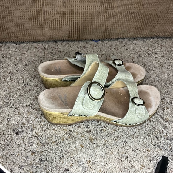 DANSKO Cream Sandals with Buckle Detail SIZE 39 - Picture 7 of 15